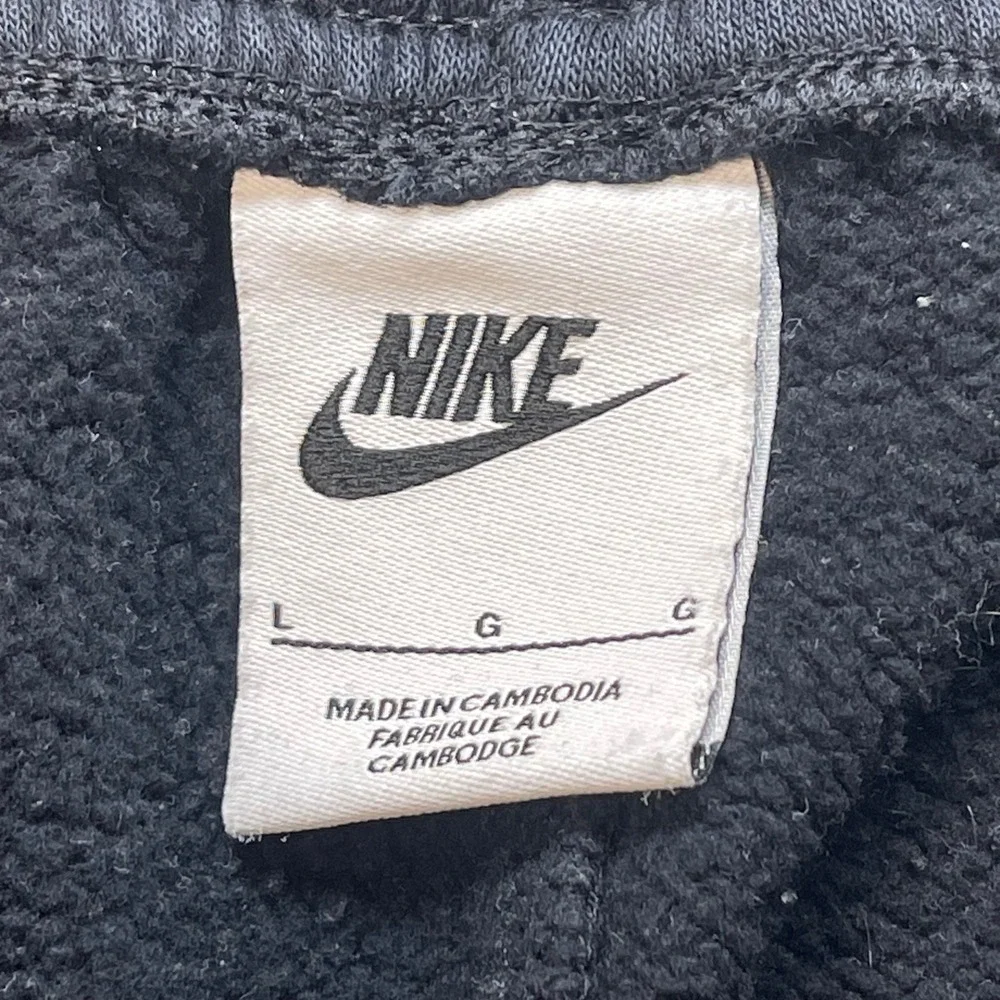 Nike Boise State Broncos Fleece Sweatpants Mens Large Black CJ1616-010 Joggers‎